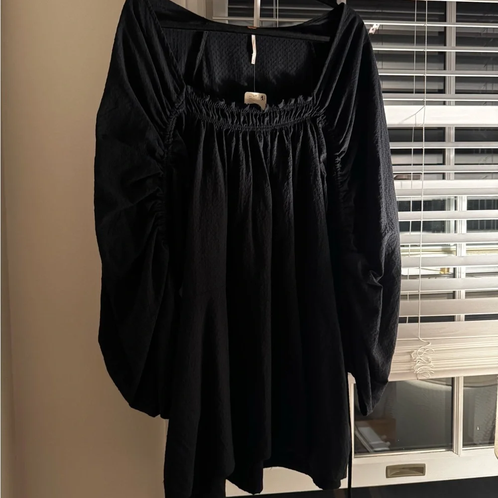 Free People Black Blouse - Picture 1 of 1